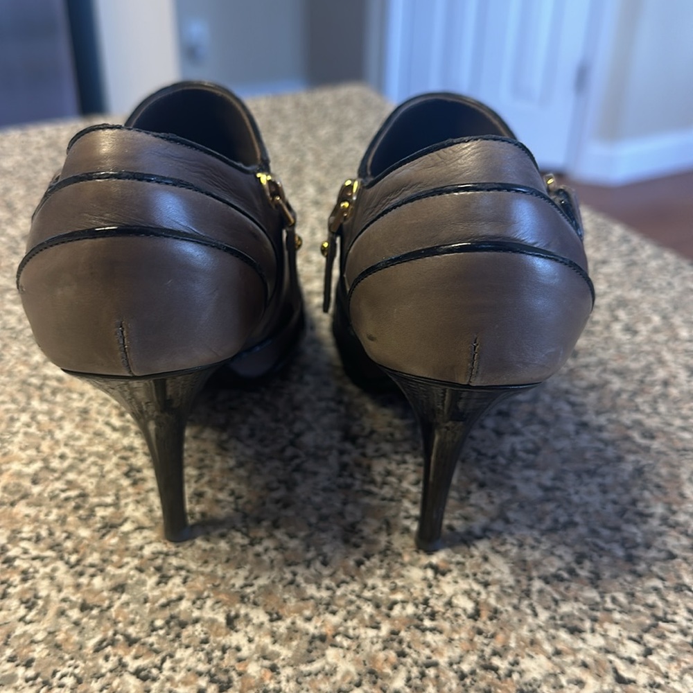 Louis Vuitton Peep Toe Booties EU 37 - Picture 4 of 16